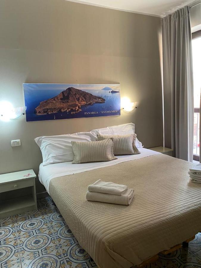 Phenicusa Milazzo Dış mekan fotoğraf